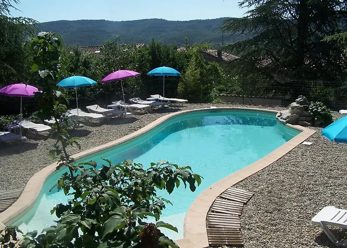 Bed & Breakfast D'hotes Les Clapas 3*