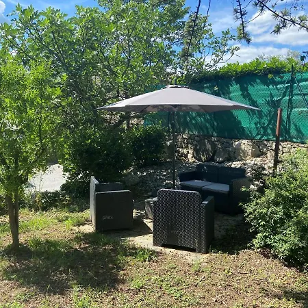 Bed & Breakfast D'hotes Les Clapas 3*