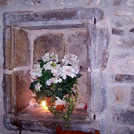 D'hotes Les Clapas Bed and breakfast 3*